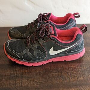 Nike Flex Trail Women's Athletic Running Shoes